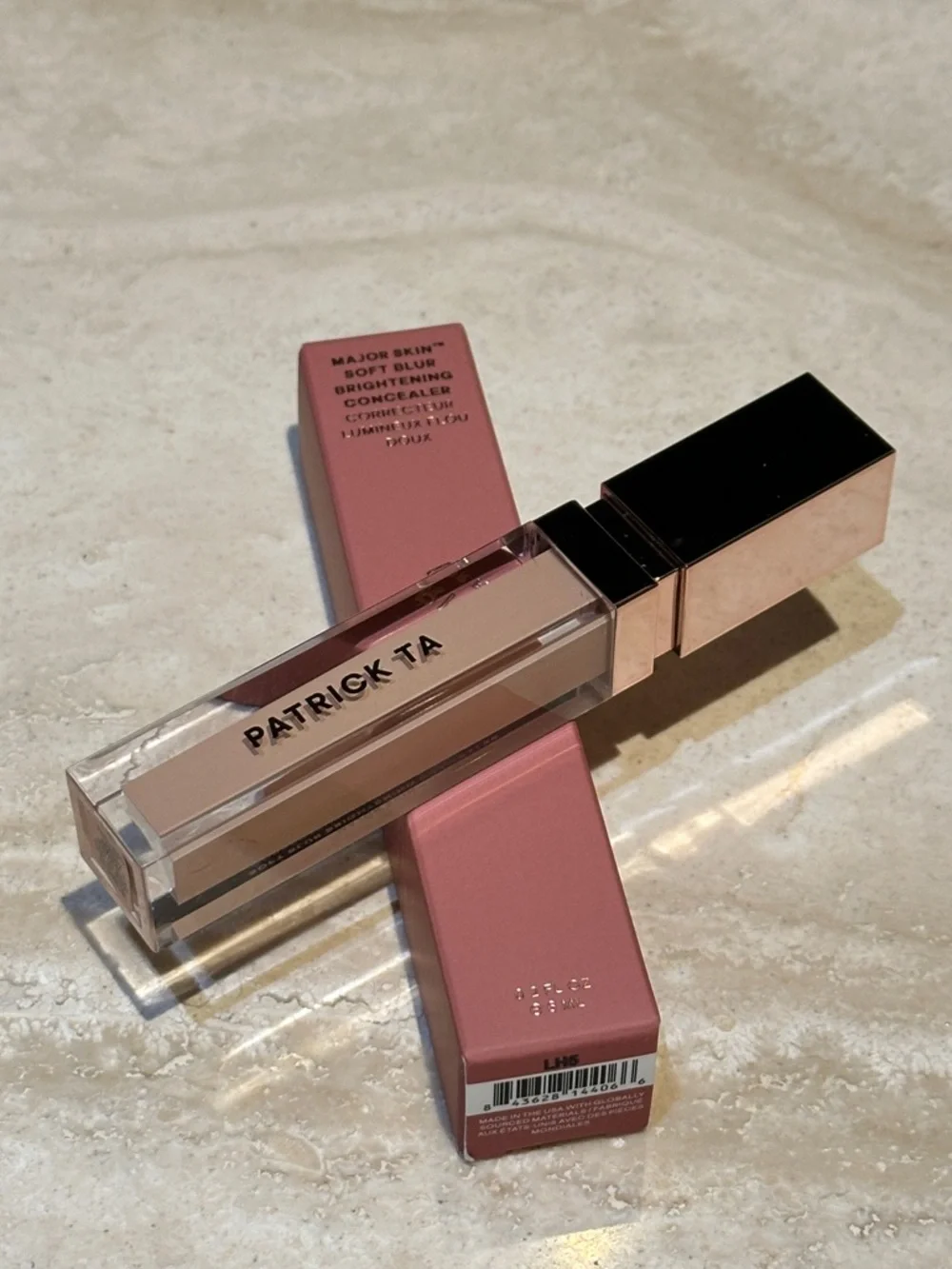 Patrick Ta Major Skin Soft Blur Brightening Concealer - 4 Light Peachy Neutral